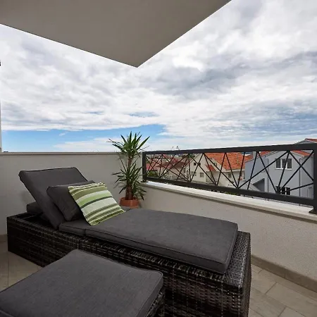 Holiday home Enticing In Near Seabeach *